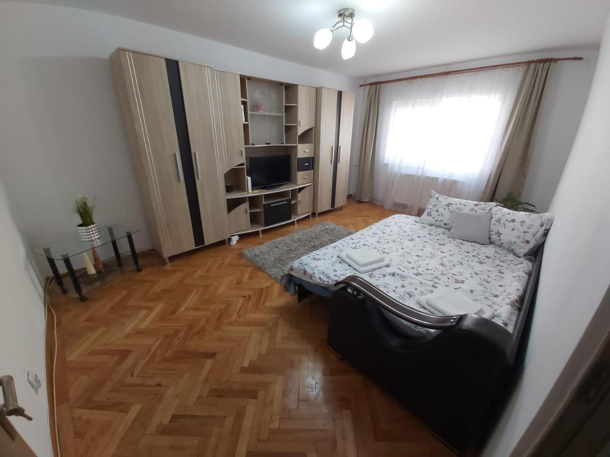 Nala House Appartamento Deva Esterno foto